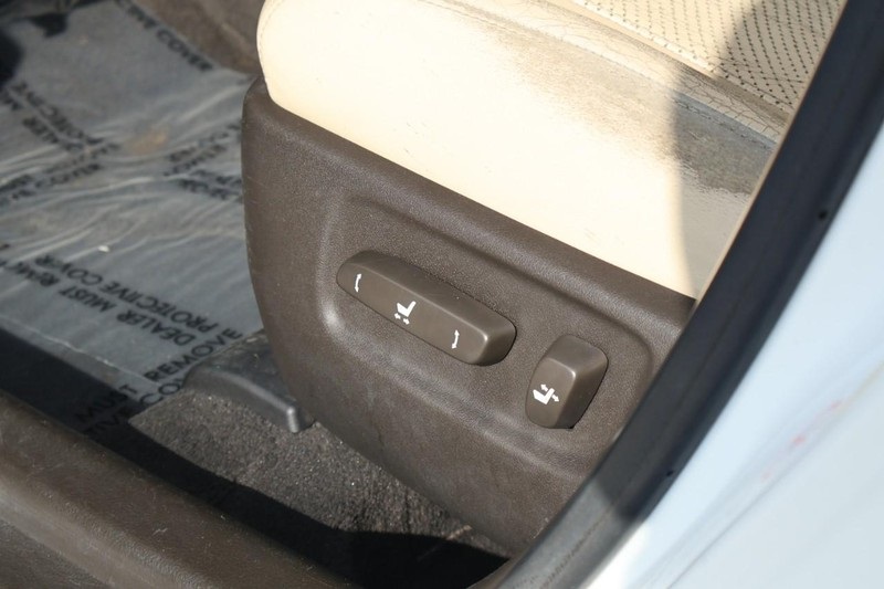 2010 Lexus HS 250h photo 17