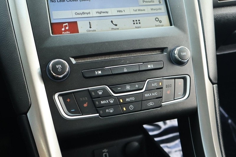 2018 Ford Fusion Hybrid SE photo 37