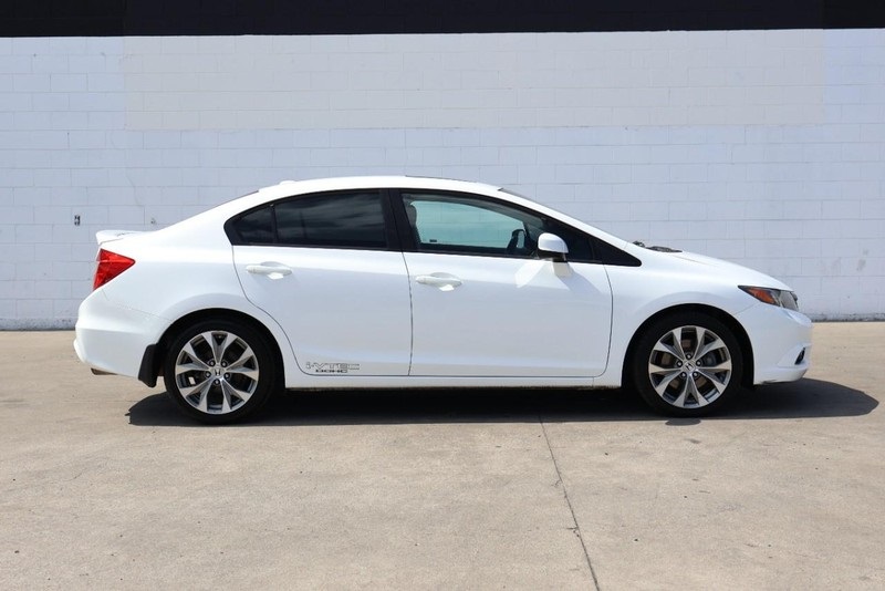 2012 Honda Civic Si photo 3