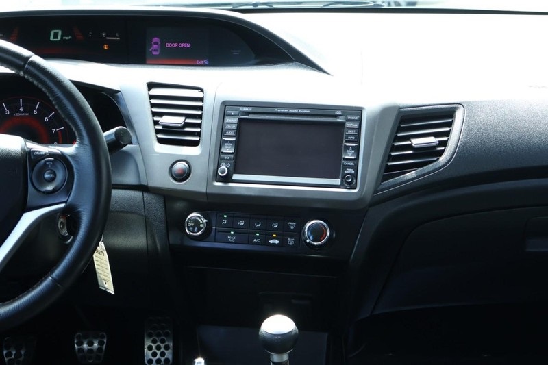 2012 Honda Civic Si photo 25