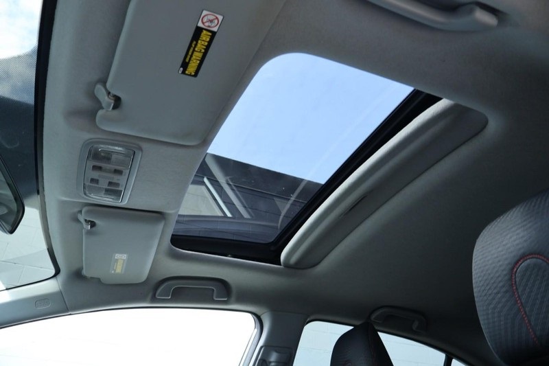 2012 Honda Civic Si photo 30