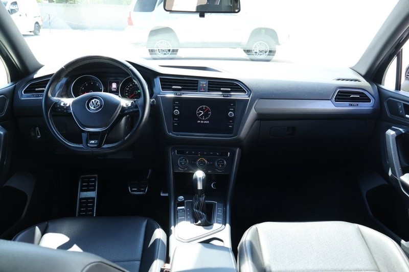 2021 Volkswagen Tiguan SE R-Line Black photo 27
