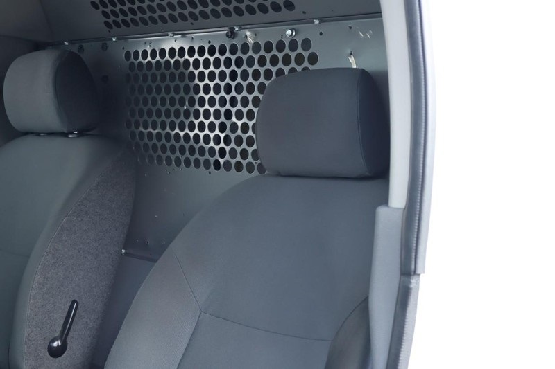 2019 Nissan NV200 S photo 17