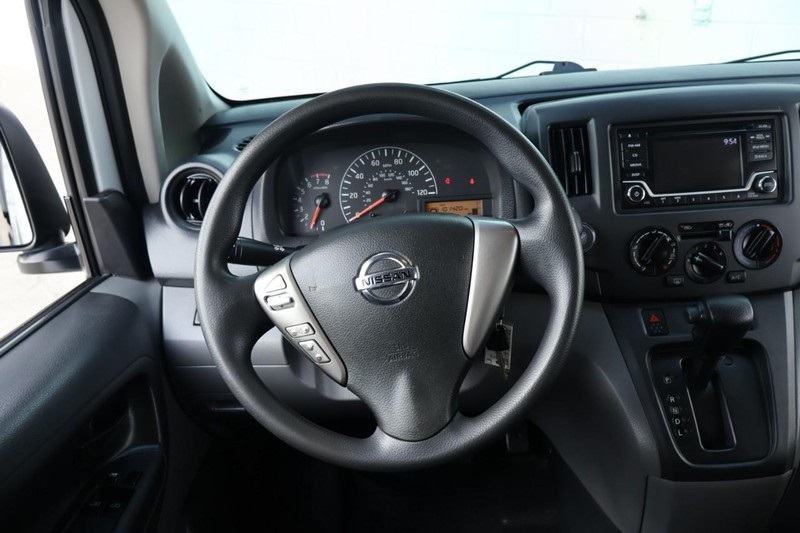 2019 Nissan NV200 S photo 20