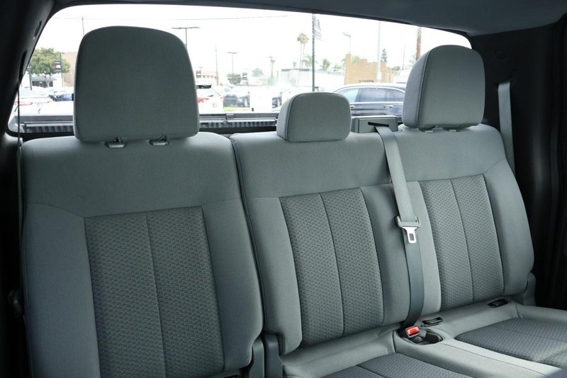 2013 Ford F-150 XLT photo 20