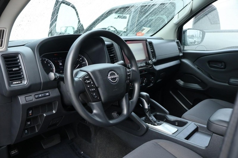 2022 Nissan Frontier S photo 16