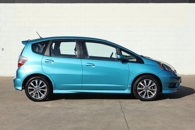 2013 Honda Fit Sport photo 4