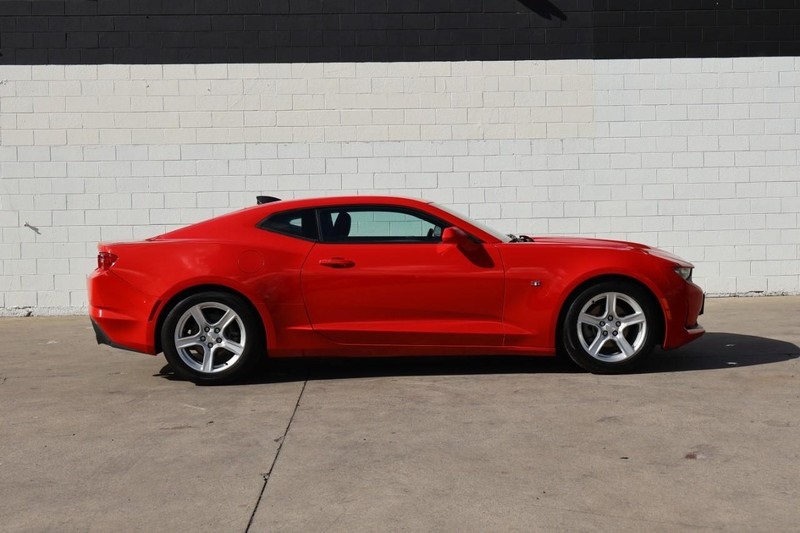 2022 Chevrolet Camaro 1LS 1LT photo 4