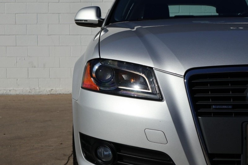 2009 Audi A3 S line 2.0T Quattro photo 3