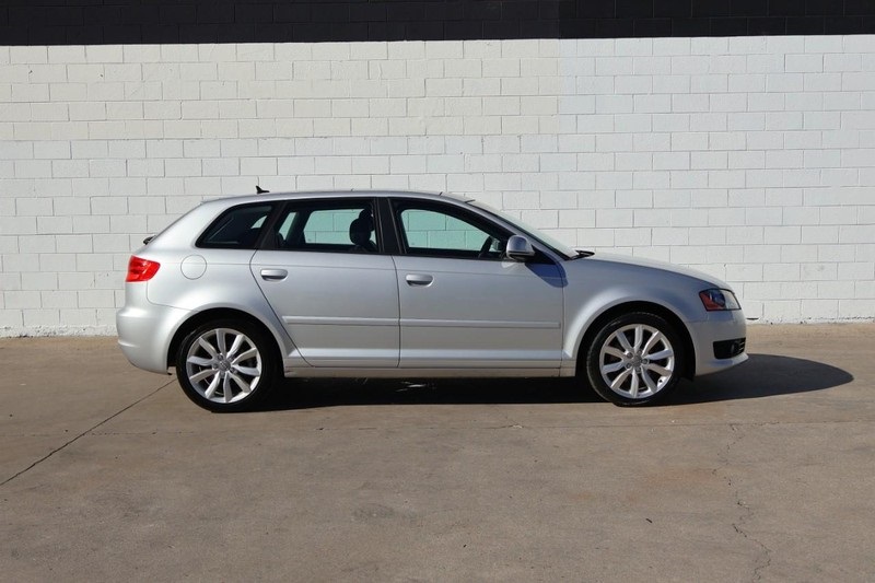 2009 Audi A3 S line 2.0T Quattro photo 4