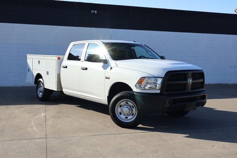 2018 Ram 2500 Tradesman photo 2
