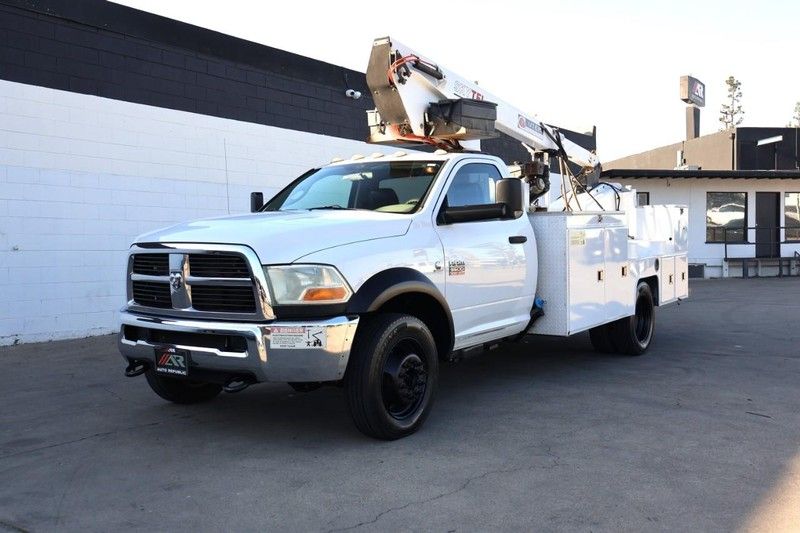 2011 Dodge Ram 5500 - Photo 18