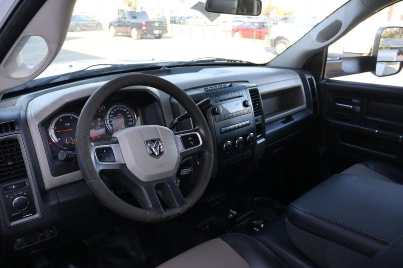 2011 Dodge Ram 5500 - Photo 27