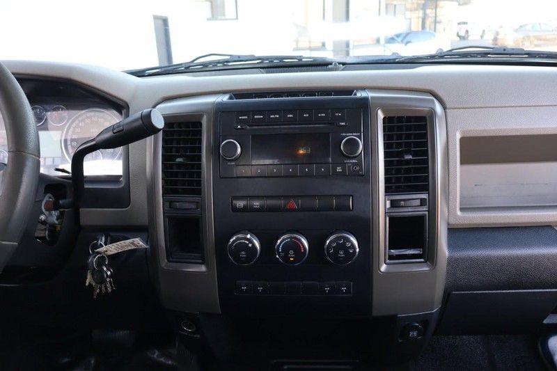 2011 Dodge Ram 5500 - Photo 35