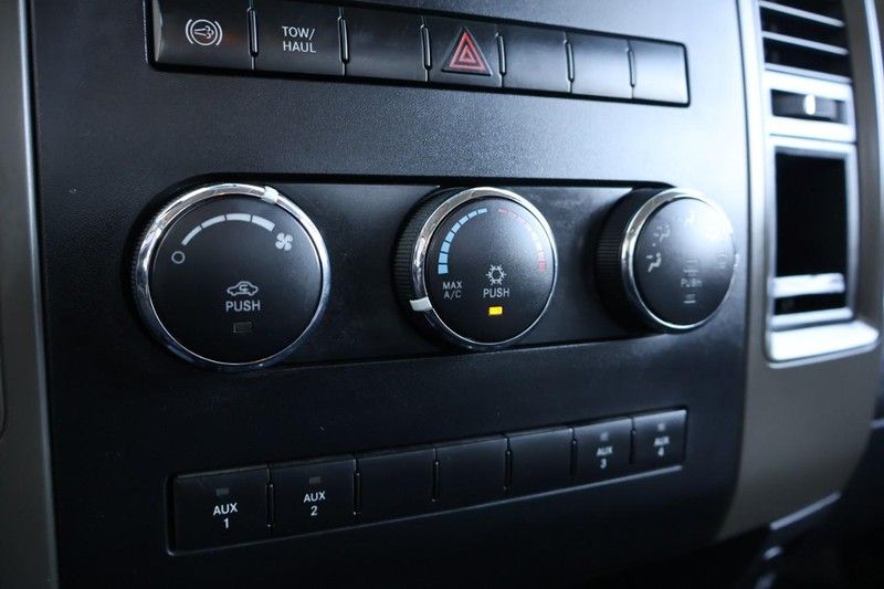 2011 Dodge Ram 5500 - Photo 42