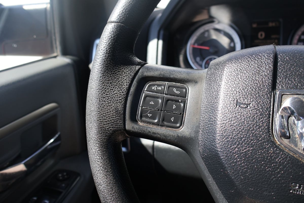 2017 RAM Ram 1500 Pickup SLT - Photo 24