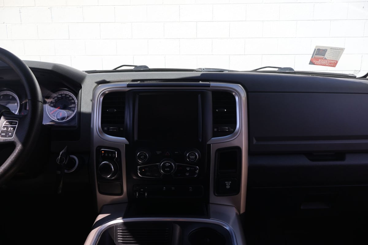 2017 RAM Ram 1500 Pickup SLT - Photo 26