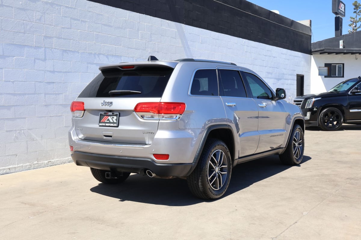 2017 Jeep Grand Cherokee Limited - Photo 5