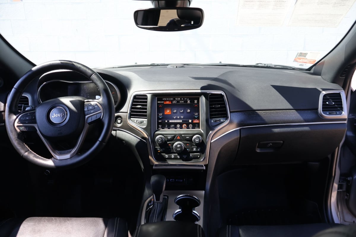 2017 Jeep Grand Cherokee Limited - Photo 24