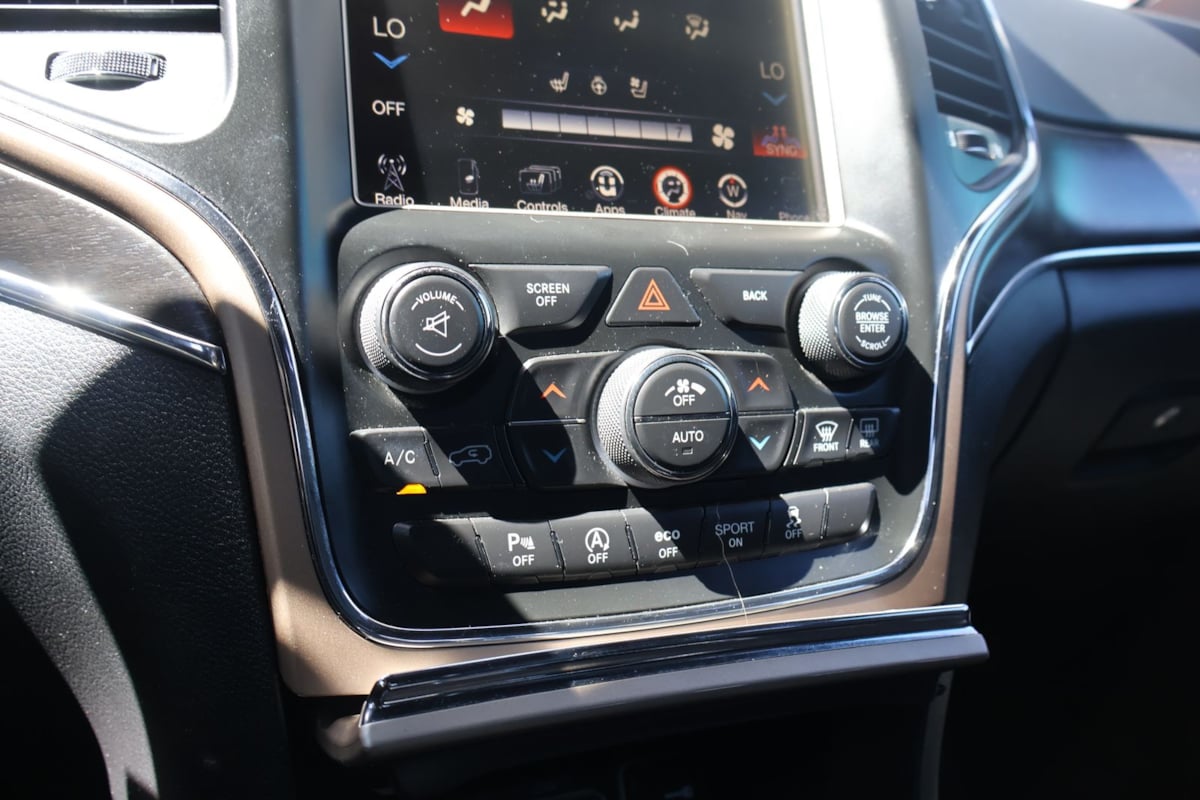 2017 Jeep Grand Cherokee Limited - Photo 32