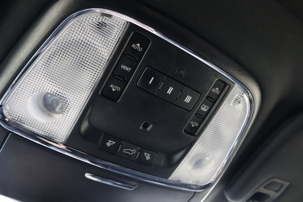 2017 Jeep Grand Cherokee Limited - Photo 35