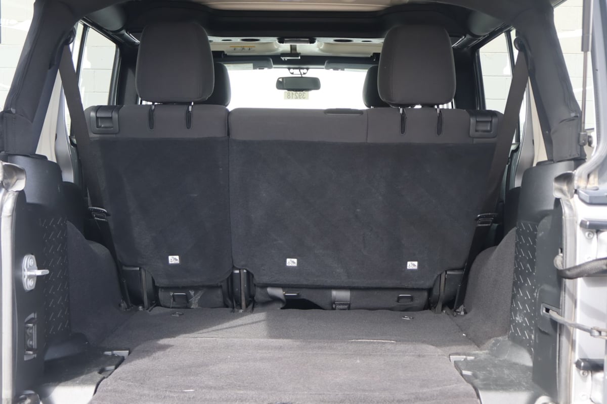 2018 Jeep Wrangler JK Unlimited Sport S - Photo 8