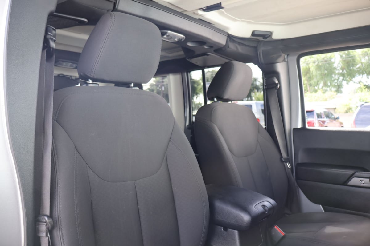 2018 Jeep Wrangler JK Unlimited Sport S - Photo 20