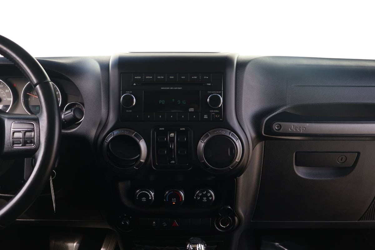 2018 Jeep Wrangler JK Unlimited Sport S - Photo 27
