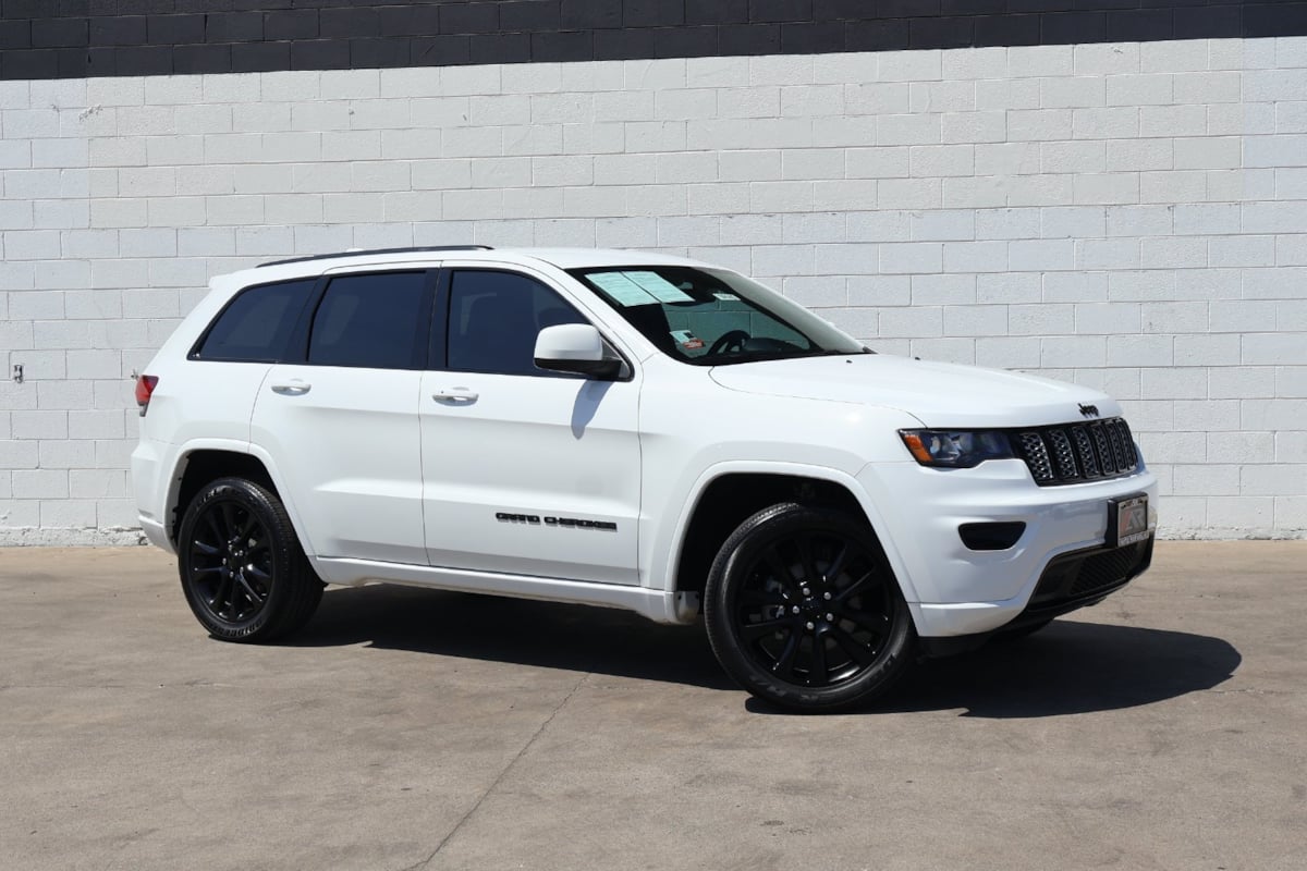2020 Jeep Grand Cherokee Laredo