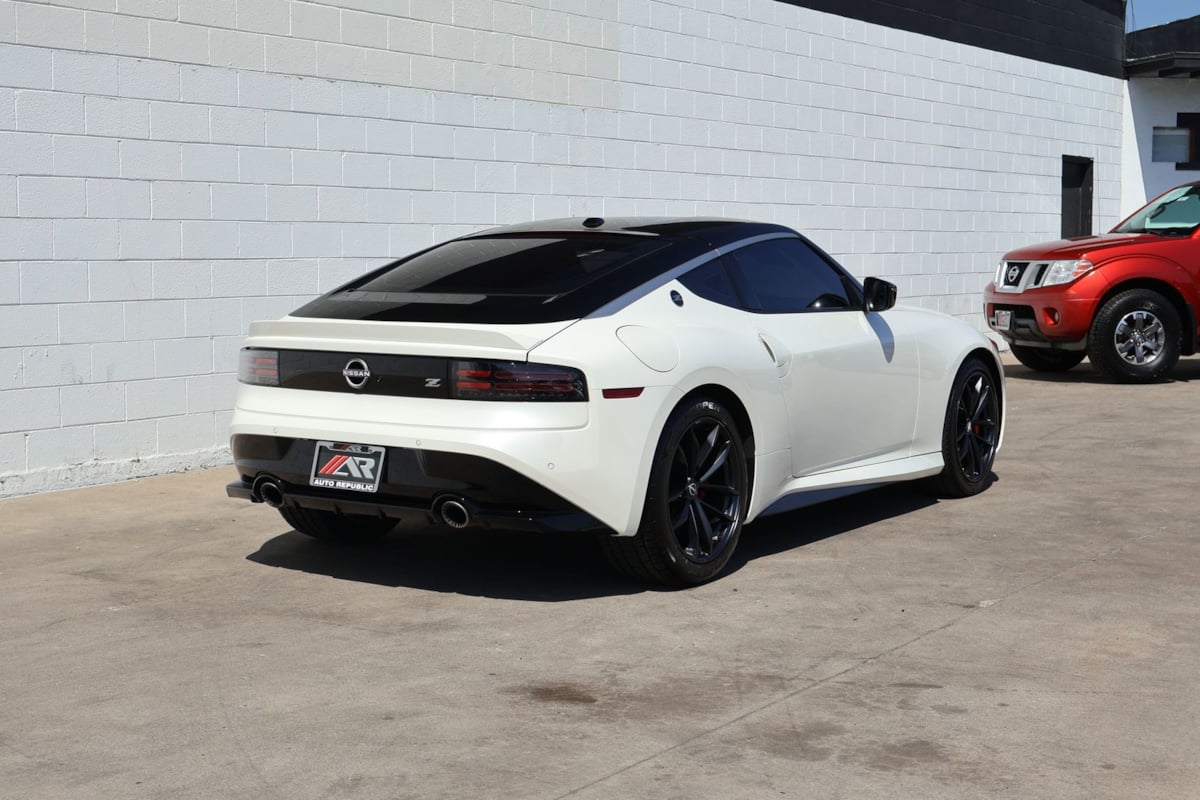 2025 Nissan Z Performance - Photo 5