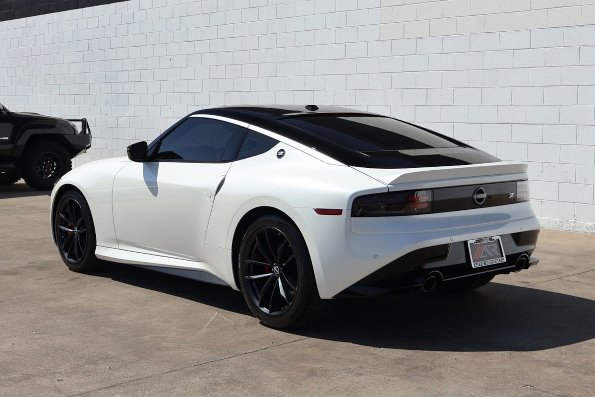 2025 Nissan Z Performance - Photo 8