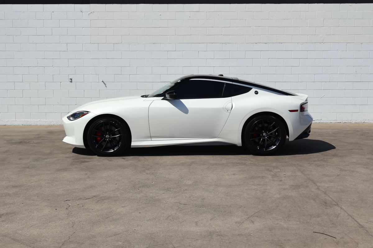 2025 Nissan Z Performance - Photo 9