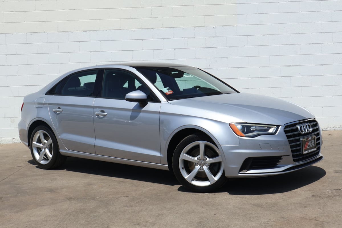 2015 Audi A3 1.8T FWD S tronic Premium's photo
