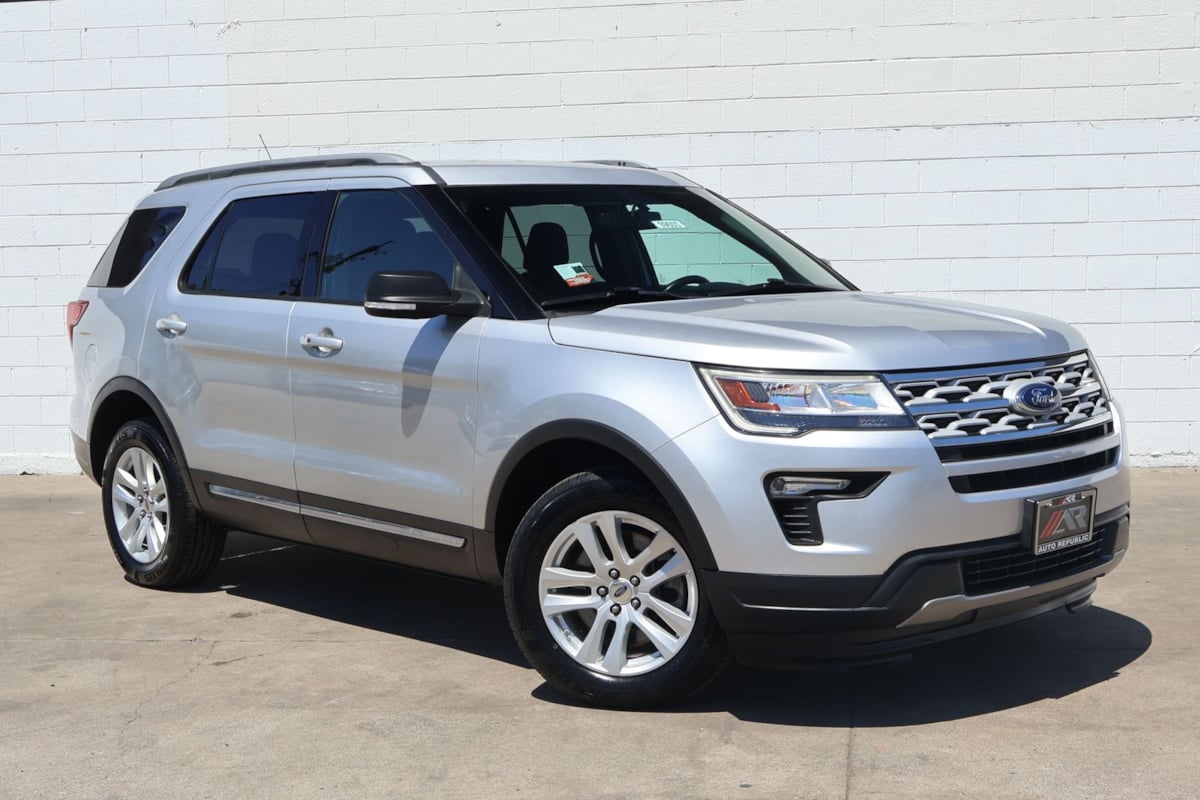 2019 Ford Explorer XLT 4WD photo