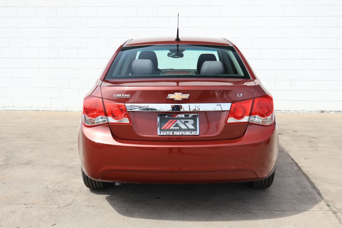 2012 Chevrolet Cruze LS - Photo 6