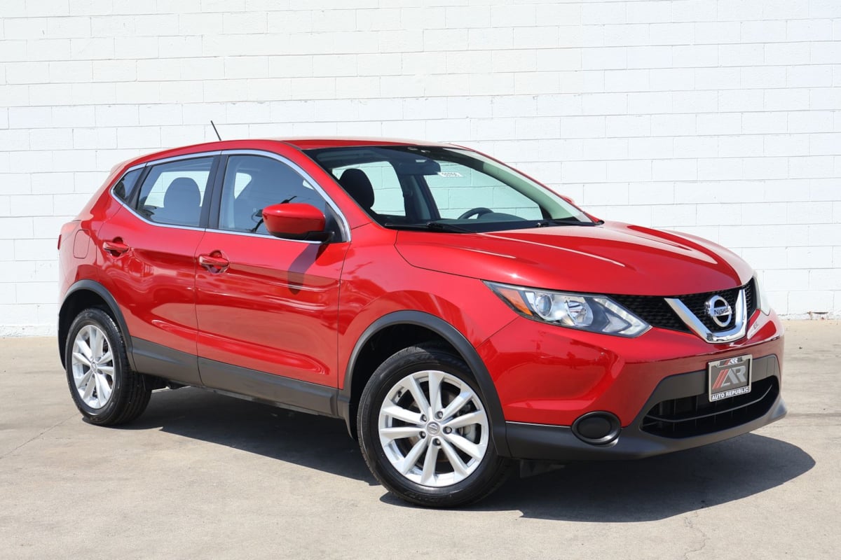 2017 Nissan Rogue Sport S