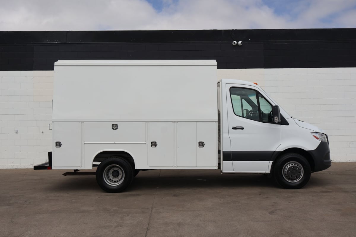 2021 Mercedes-Benz Sprinter Cab Chassis 3500XD Standard Roof V6 144"