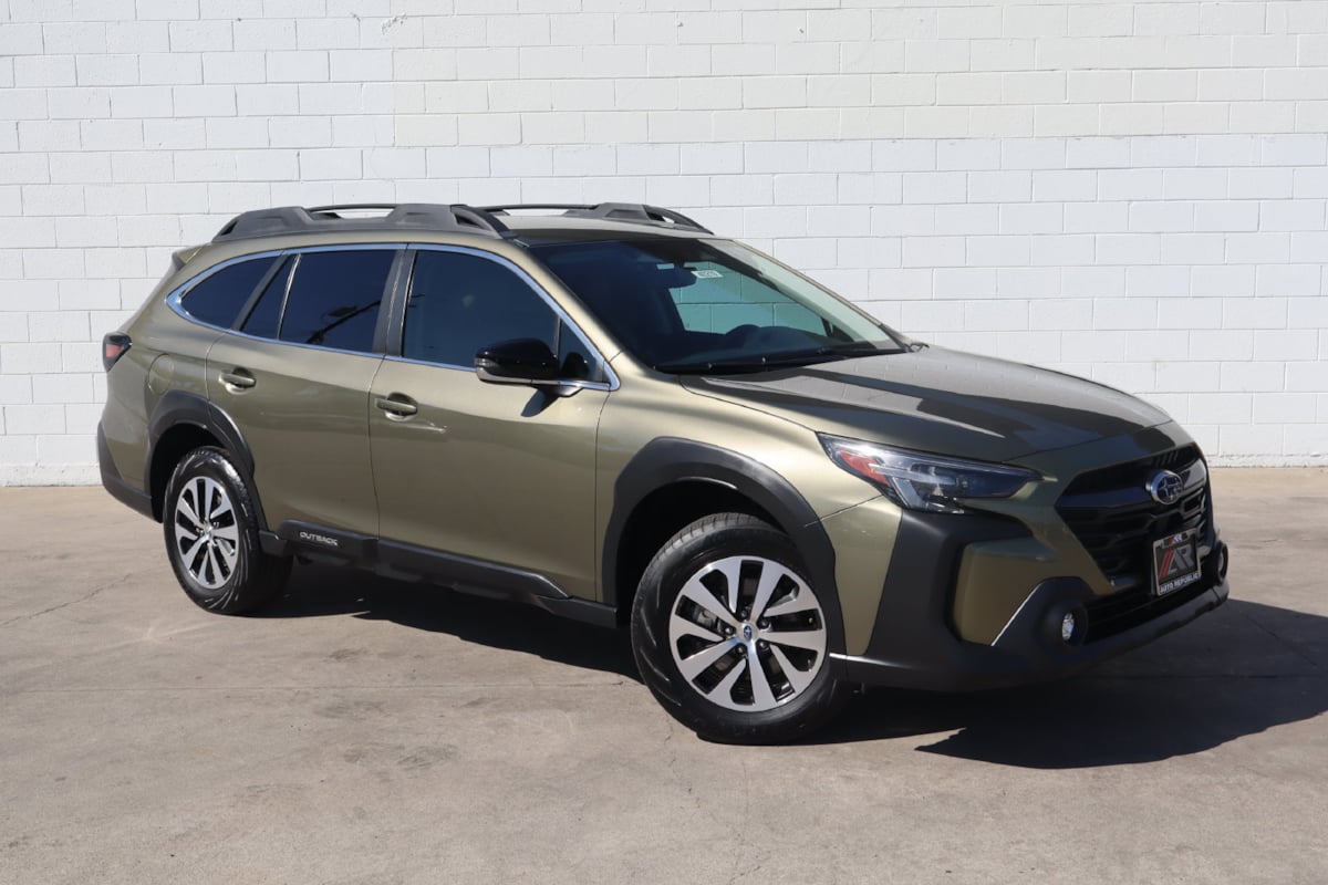 2024 Subaru Outback Premium