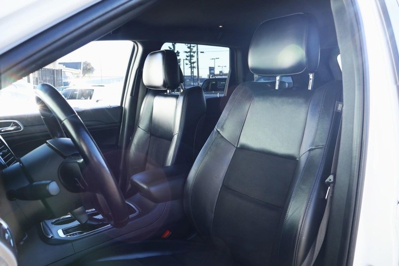 2021 Jeep Grand Cherokee Laredo X photo 20