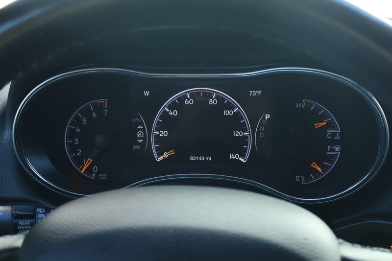 2021 Jeep Grand Cherokee Laredo X photo 27