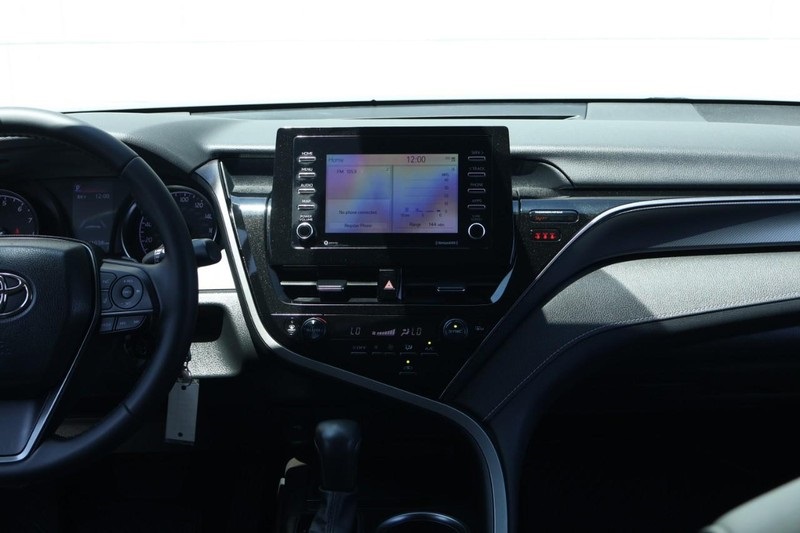 2023 Toyota Camry SE photo 26