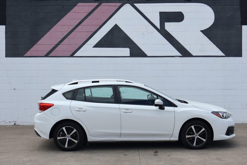 2020 Subaru Impreza Premium photo 4