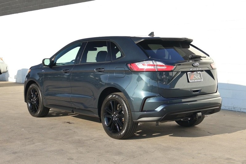 2022 Ford Edge ST-Line photo 6