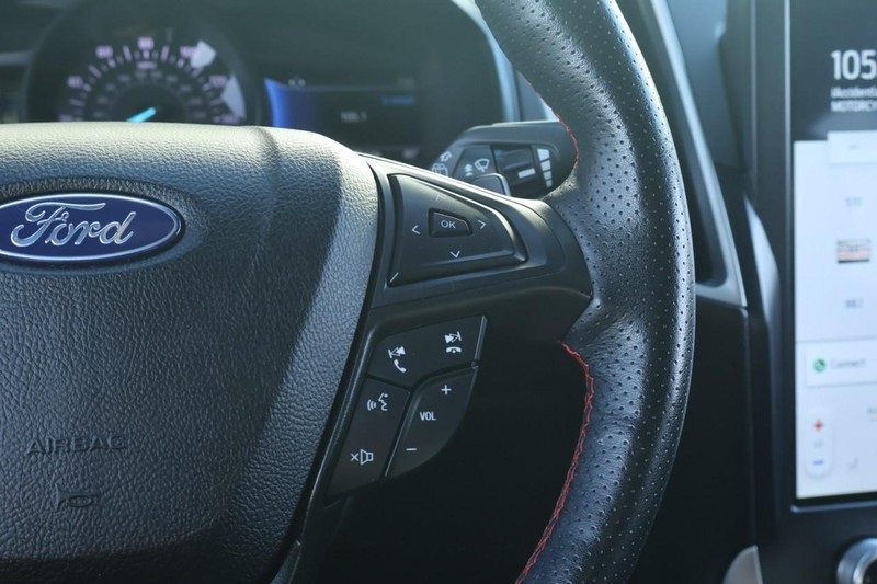 2022 Ford Edge ST-Line photo 26