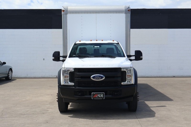 2017 Ford F-450 XL photo 3