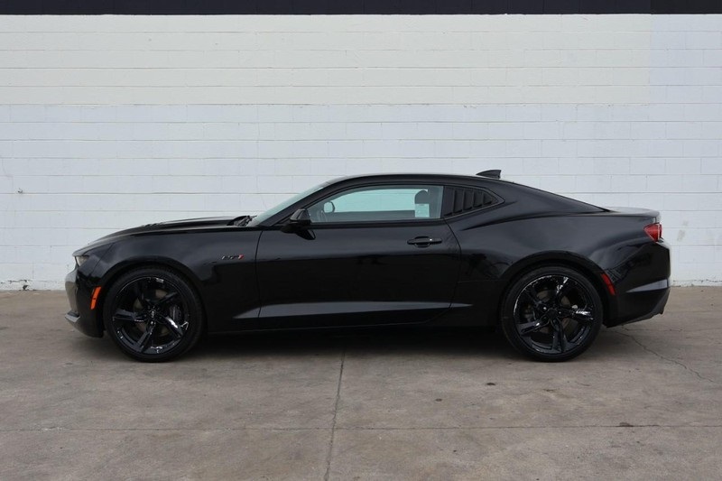 2021 Chevrolet Camaro LT1 photo 12