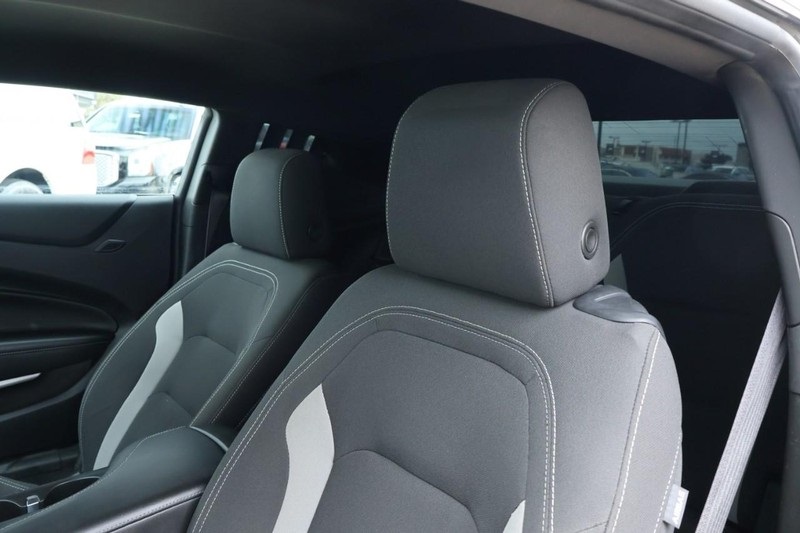 2021 Chevrolet Camaro LT1 photo 22