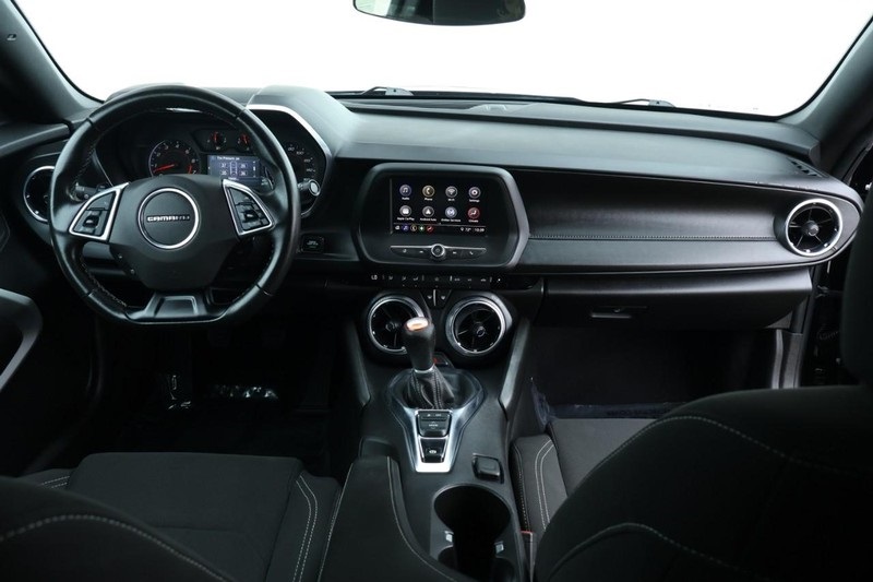 2021 Chevrolet Camaro LT1 photo 28