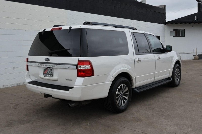 2016 Ford Expedition EL XLT photo 5