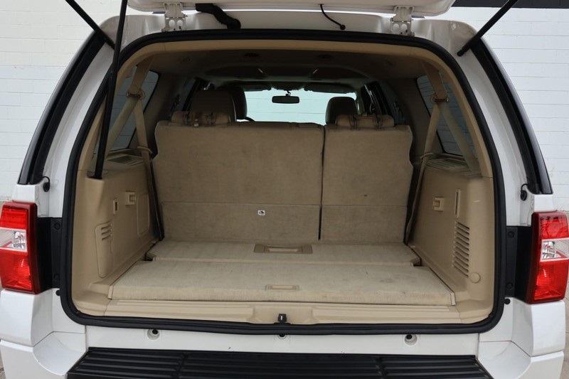 2016 Ford Expedition EL XLT photo 8
